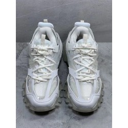 GT Balenciaga Track Clear Sole in White