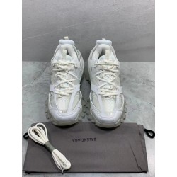 GT Balenciaga Track Clear Sole in White