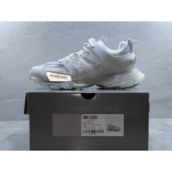 GT Balenciaga Track Clear Sole in White