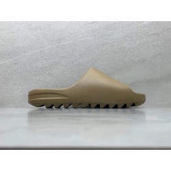 GT Batch Yeezy Slide Earth Brown