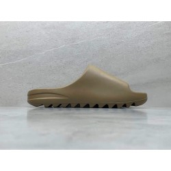 GT Batch Yeezy Slide Earth Brown