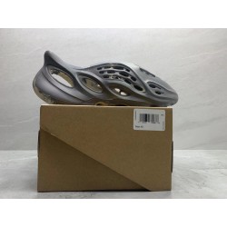 GT Batch Yeezy Foam Runner MXT Moon Gray