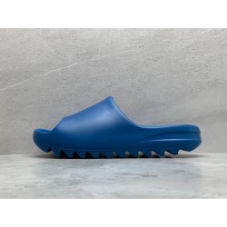 GT Batch Yeezy Slide Blue