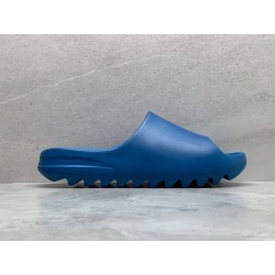 GT Batch Yeezy Slide Blue