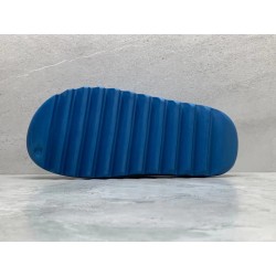 GT Batch Yeezy Slide Blue