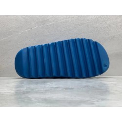 GT Batch Yeezy Slide Blue