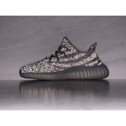 GT Yeezy Boost 350 V2 Beluga Reflective