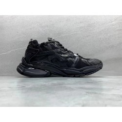 GT Balenciaga Runner Black