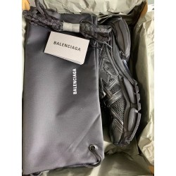 GT Balenciaga Runner Black