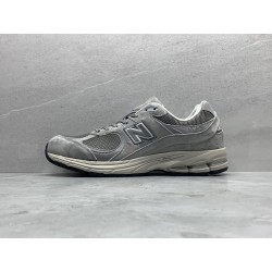 GT New Balance 2002R Marblehead Light Aluminum