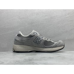 GT New Balance 2002R Marblehead Light Aluminum