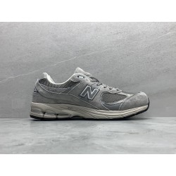 GT New Balance 2002R Marblehead Light Aluminum