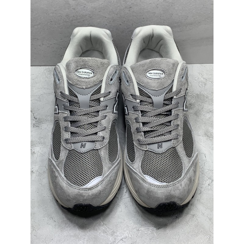 GT New Balance 2002R Marblehead Light Aluminum ML2002RC