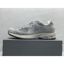 GT New Balance 2002R Marblehead Light Aluminum