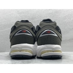 GT New Balance 2002R Dark Grey