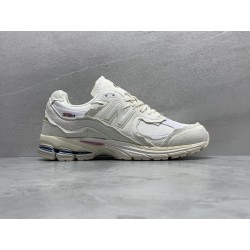 GT New Balance 2002R Protection Pack Sea Salt