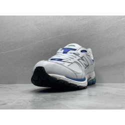 GT New Balance 2002R White Blue