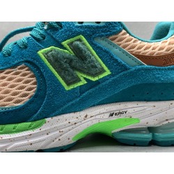 GT New Balance 2002R  Salehe Bembury Water Be The Guide