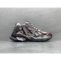 GT Balenciaga Runner Burgundy