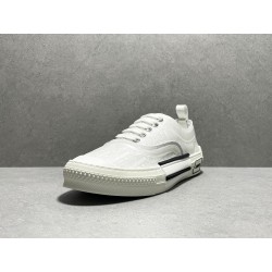 GT B23 Low Top Sneaker White Dior Oblique Canvas