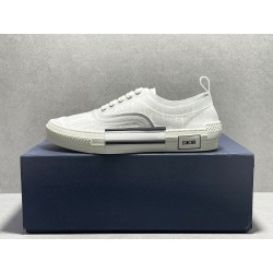 GT B23 Low Top Sneaker White Dior Oblique Canvas