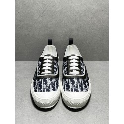 GT B23 Low Top Sneaker Black White Dior Oblique Canvas