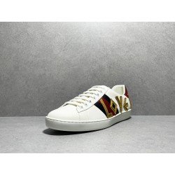 GT Gucci Ace Embroidered Love Sneaker