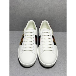 GT Gucci Ace Embroidered Love Sneaker