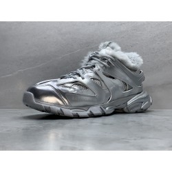 GT Balenciaga FLUFFY TRACK Fur Silver