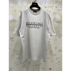 GT Balenciaga Retail Therapy Tee light beige