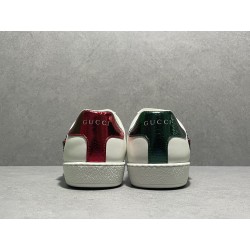 GT Gucci Ace Embroidered Arrow Sneaker