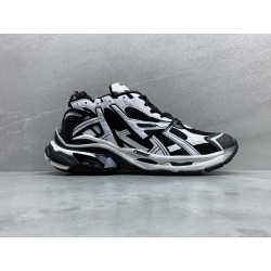 GT Balenciaga Runner White Black