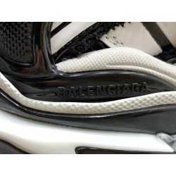 GT Balenciaga Runner White Black