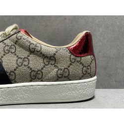 GT Gucci Ace GG Supreme Sneaker