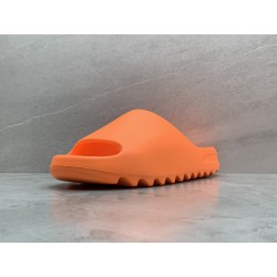 GT Yeezy Slide Enflame Orange