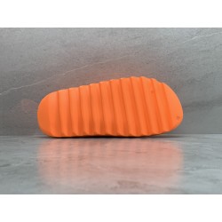 GT Yeezy Slide Enflame Orange