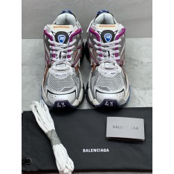 GT Balenciaga Runner Multicolor