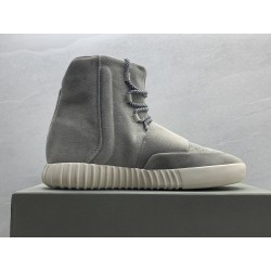 GT Yeezy Boost 750 OG Light Brown