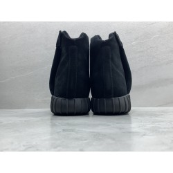 GT Yeezy Boost 750 Triple Black