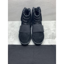 GT Yeezy Boost 750 Triple Black