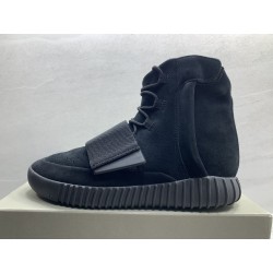 GT Yeezy Boost 750 Triple Black