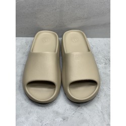 GT Yeezy Slide Pure