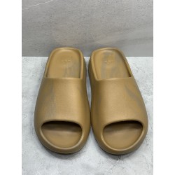 GT Yeezy Slide Ochre