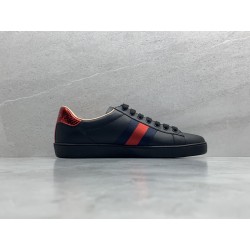 GT Gucci Ace Black Leather Embroidered Bee