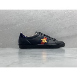 GT Gucci Ace Black Leather Embroidered Bee