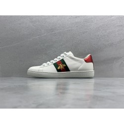 GT Gucci Ace White Leather Embroidered Bee