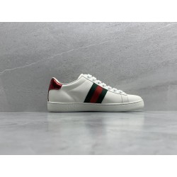 GT Gucci Ace White Leather Embroidered Bee