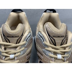 GT Balenciaga X-pander Sneaker Light Brown