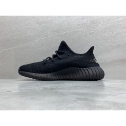 GT Yeezy Boost 350 V2 Core Black White