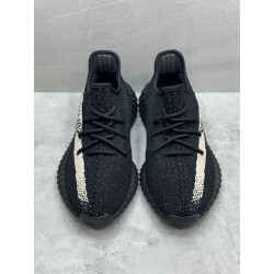 GT Yeezy Boost 350 V2 Core Black White